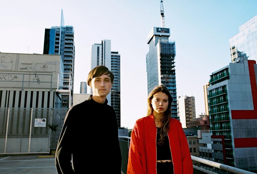Kllo: “Walls To Build (Mall Grab Remix)”