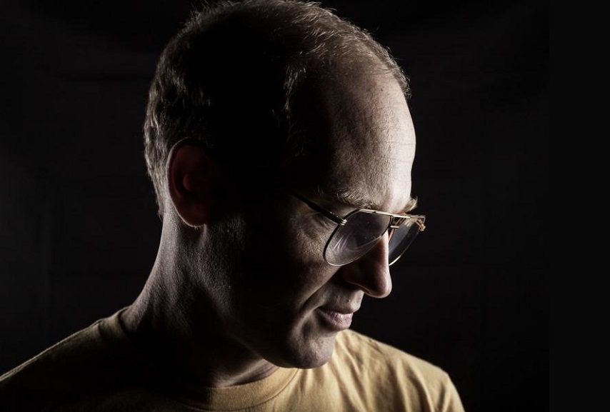 Daphni: “Tin”