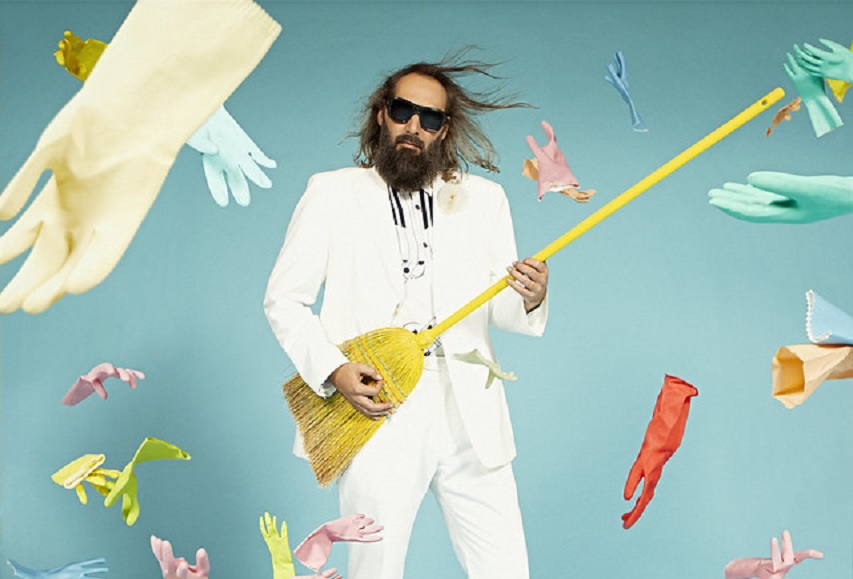 Sébastien Tellier: “Domestic Tasks” Video